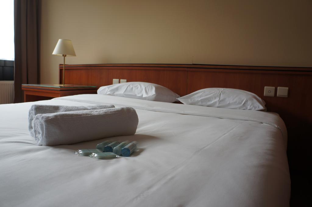 Hotel Aviation Saint-Gilles Quarto foto